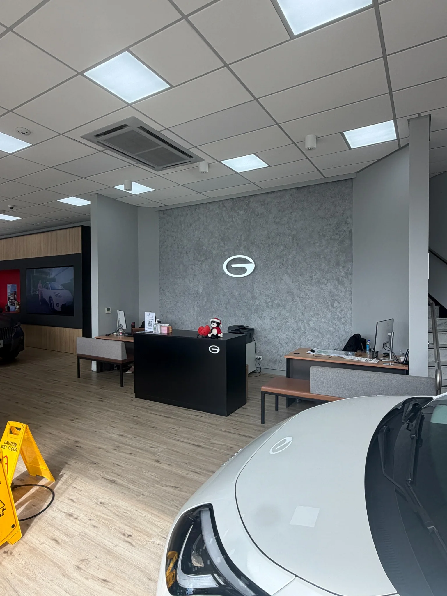 GAC & AutoHome Burwood customer-facing showroom environment in Burwood